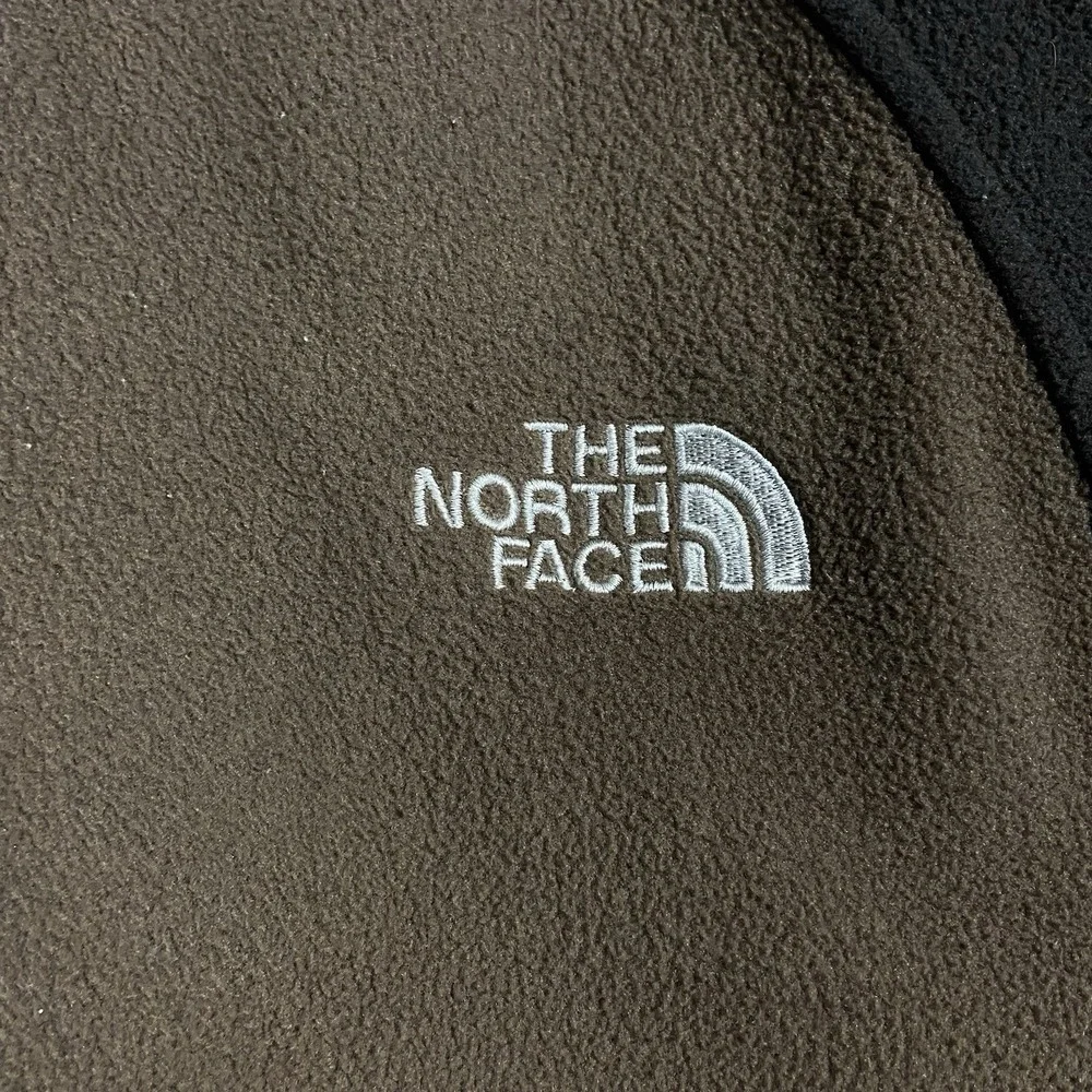 The North Face Khumbu Fleece Vest Size XL Brown Colorblock Fullzip Outdoor Wear